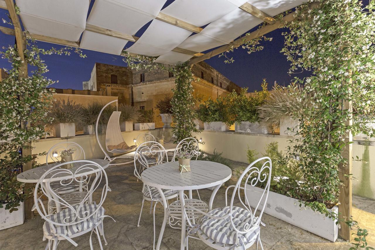 La Loggia dei Raynò Acomodação com café da manhã Lecce Exterior foto